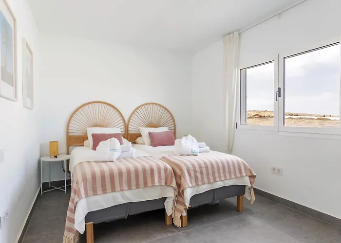 Casita San Juan, Near Beach, Surf, Kite, Hike Tatil Evi Famara